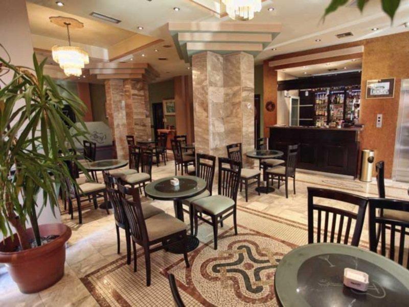 Hotel Regency คอร์เชอ ภายนอก รูปภาพ